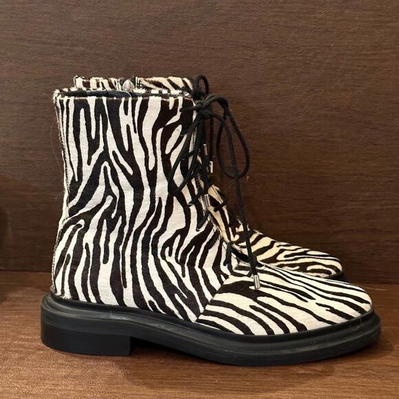 ASOS DESIGN Aniseed premium suede lace up ankle boots in zebra Size US 7 UK 5 - Picture 1 of 8